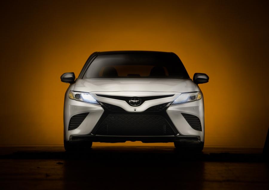  Toyota Camry by Daniel Suarez 2017 года  (фото 3 из 12)